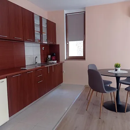 теди Apartment *