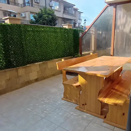 Apartment теди *